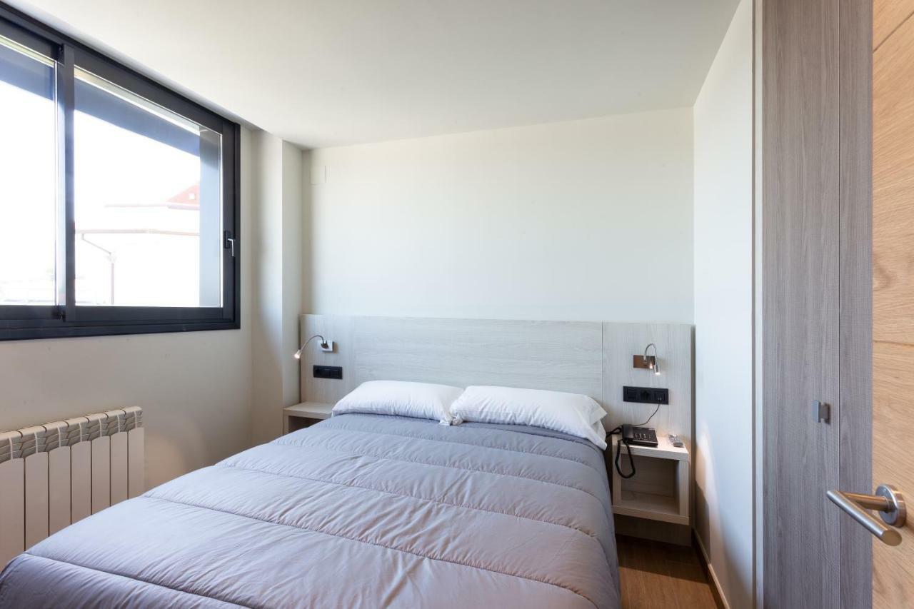 Apartamentos Playa De Los Barcos Isla Plana Eksteriør billede